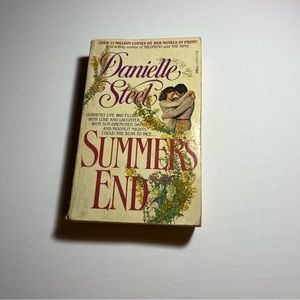 Danielle‎ Steel Summer’s End Book